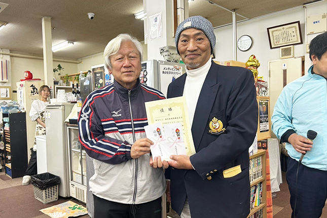 二人の男性 二人の男性